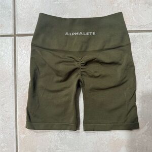 Alphalete Amplify 6in Shorts